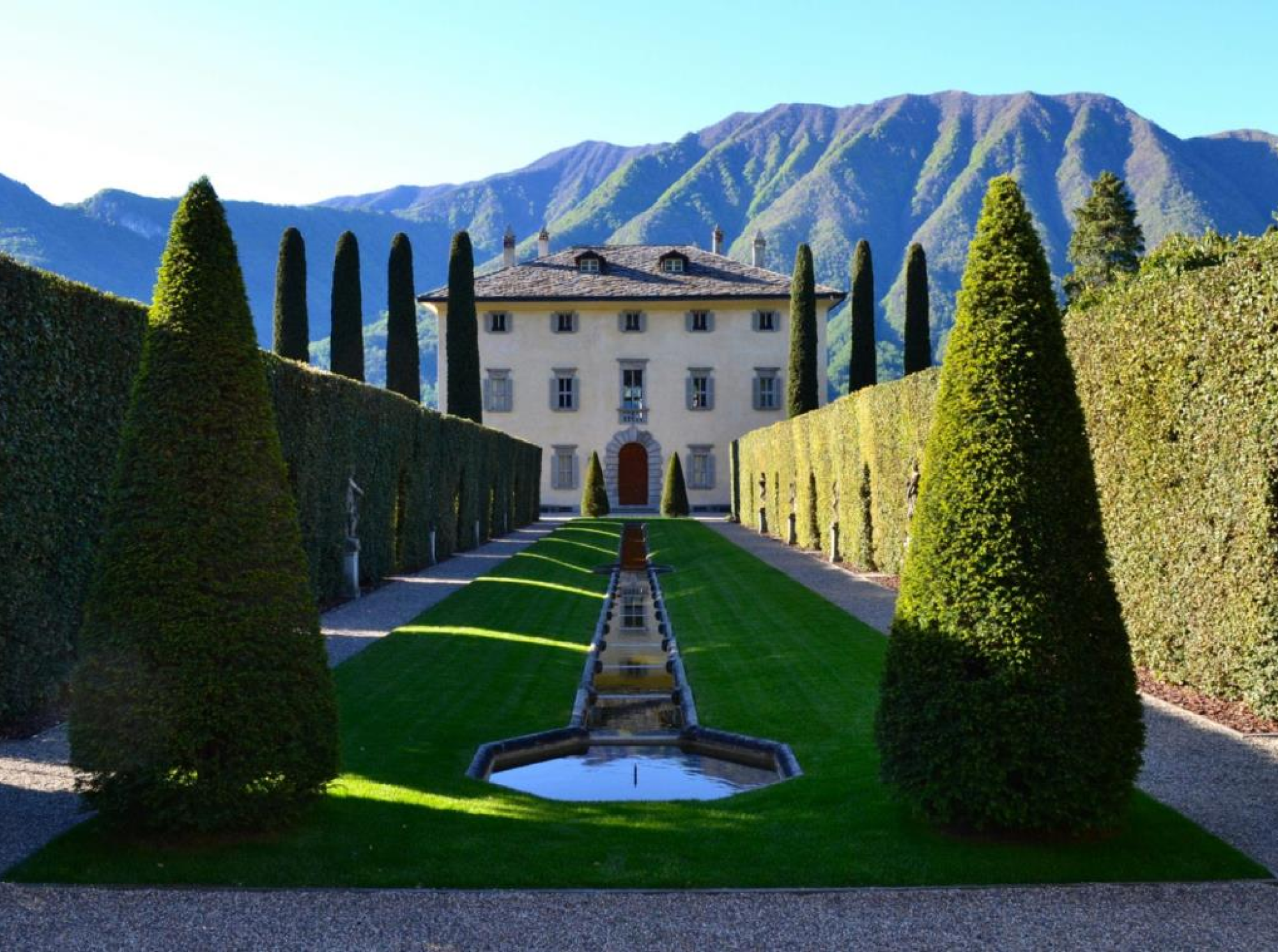 villa-lake-como-italy-luxury-historic-pool-views-balbiano-cov_XL